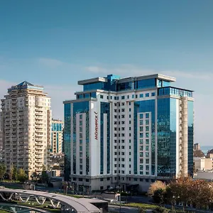 מלון Movenpick Winter Park, באקו